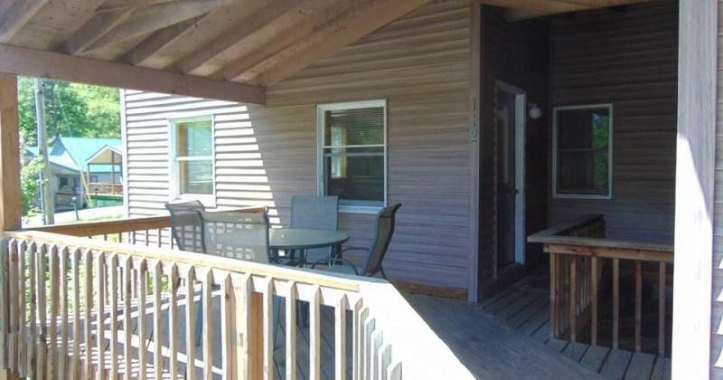 Depe Dene Resort Lake George Exterior foto